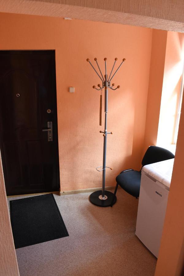 Ukstina Ielas Apartamenti Liepāja Exterior foto